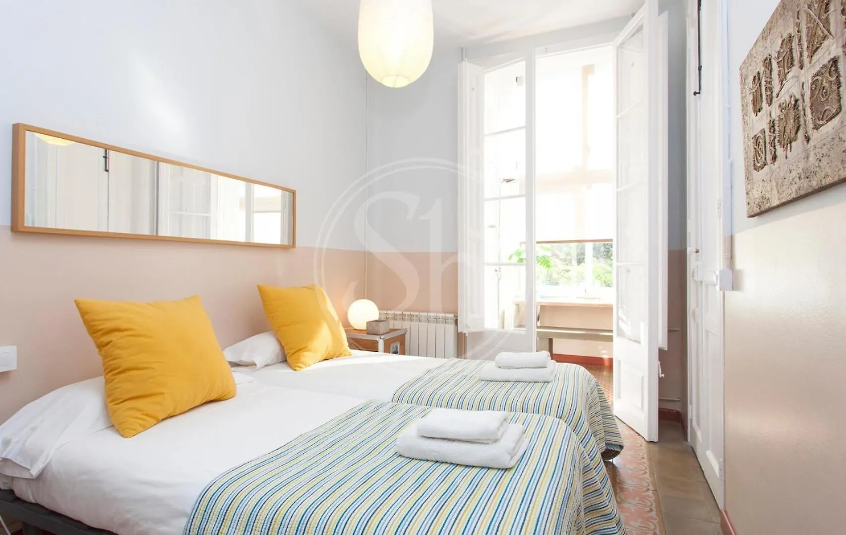 Apartment Apartamento Para 8 En Gracia Barcelona Spain
