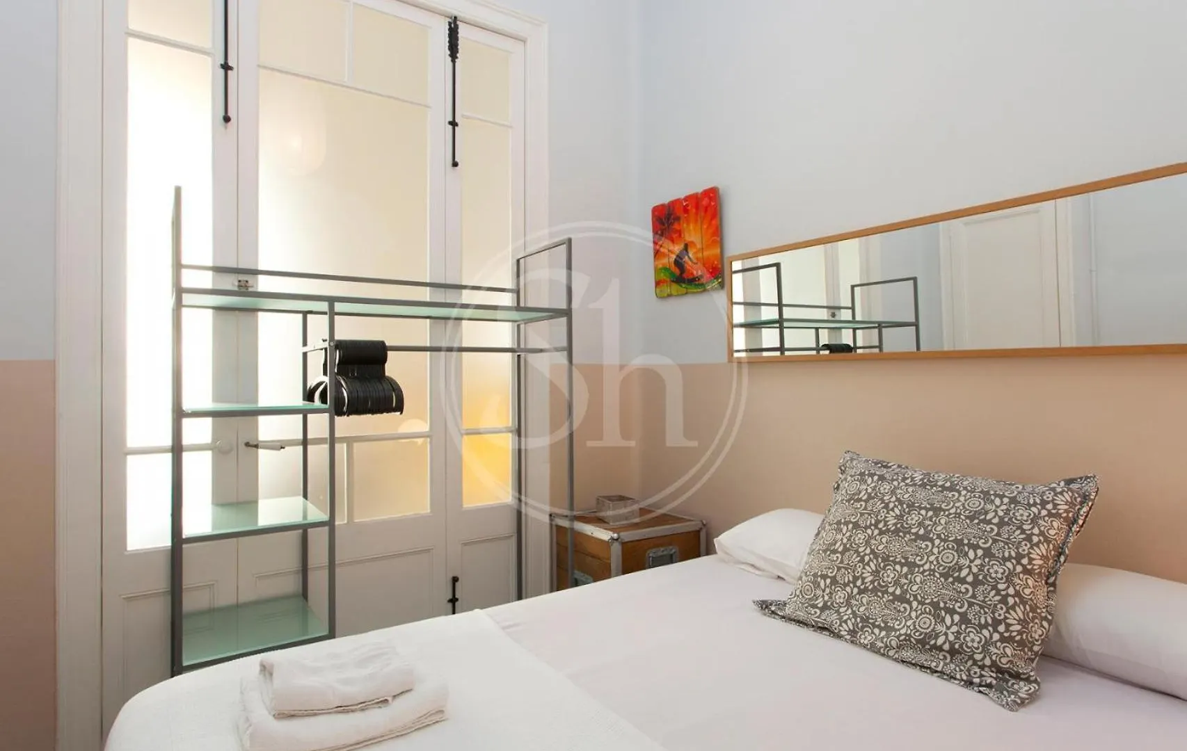 Apartment Apartamento Para 8 En Gracia Barcelona Spain